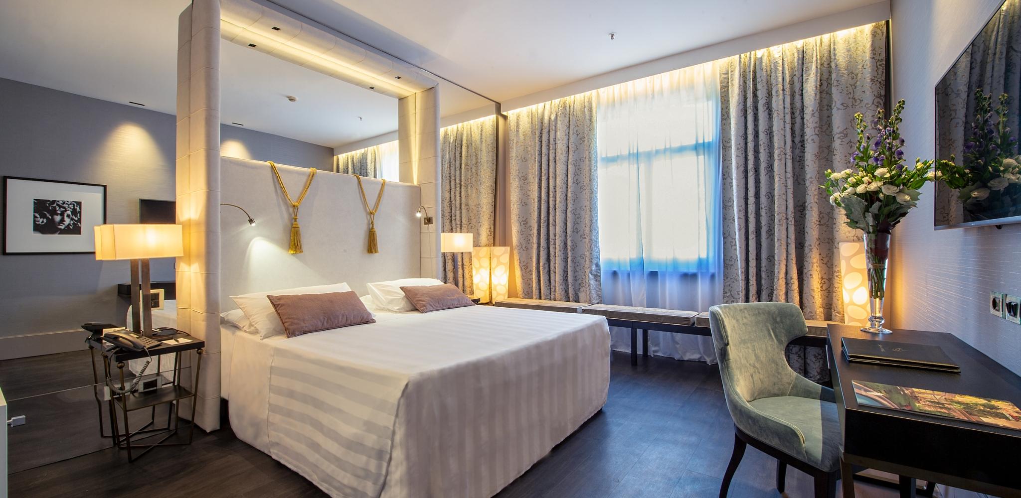 Photo Gallery Sina Bernini Bristol Rome Official site